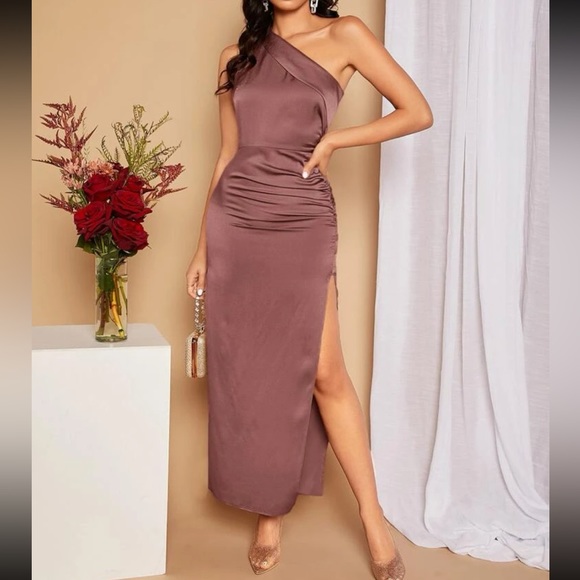 Luxe slit thigh one shoulder party formal bridesmaids evening dress - Picture 5 of 8